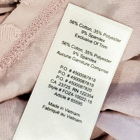 Wilfred Aritizia Dusty Pink Stretchy Sheer Floral Jacquard Top, Med. EUC - Picture 11 of 15